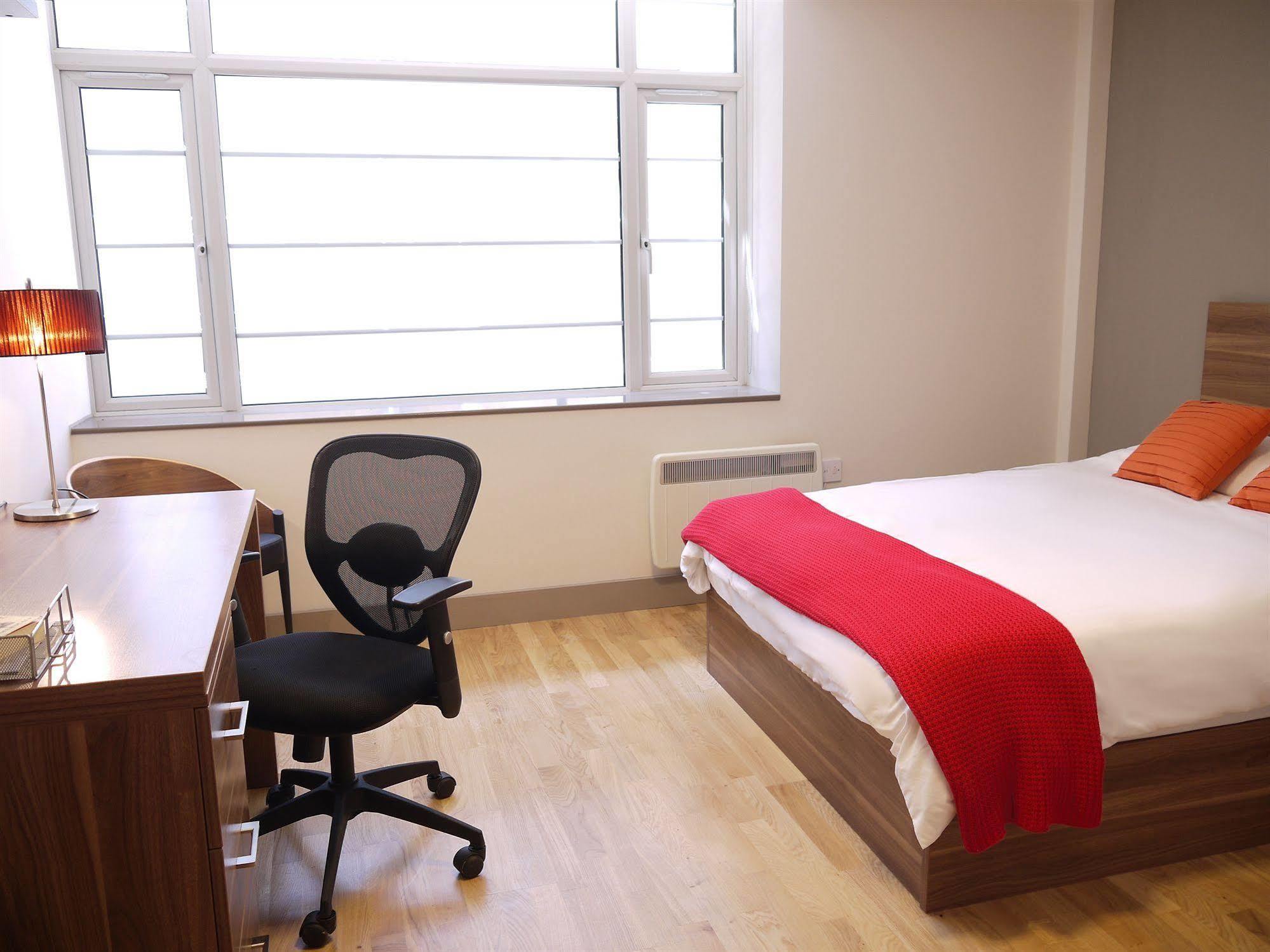 Britannia Study Hotel Hove Buitenkant foto