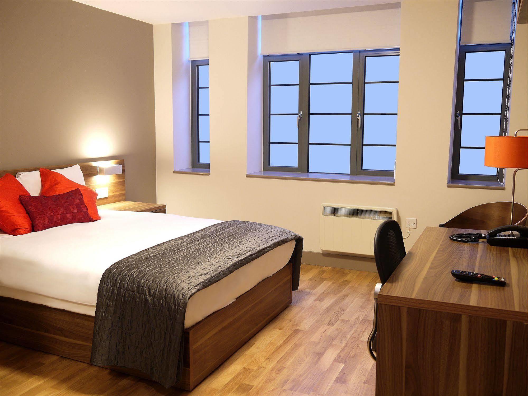 Britannia Study Hotel Hove Buitenkant foto