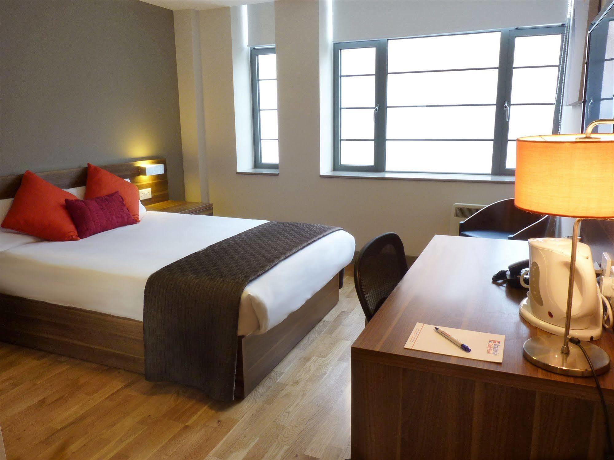 Britannia Study Hotel Hove Buitenkant foto