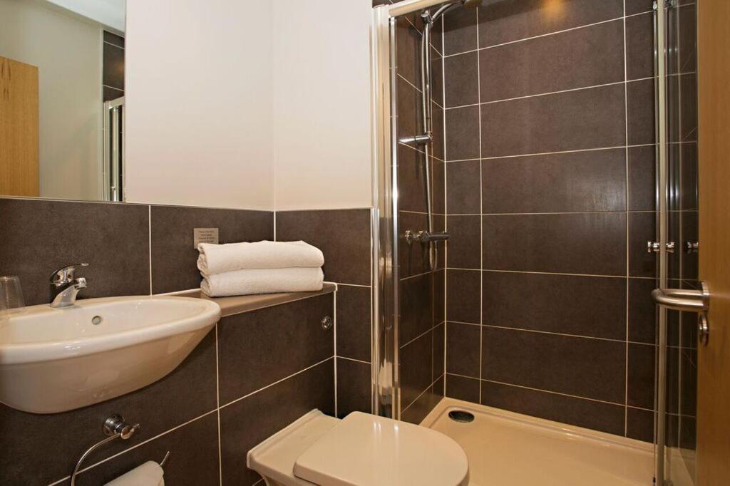Britannia Study Hotel Hove Buitenkant foto